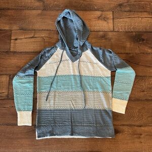 Hooded blue and white crochet pullover